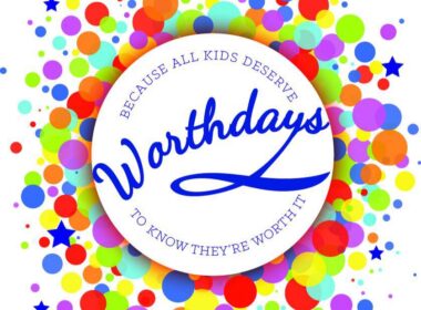 Worthdays logo